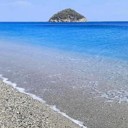 La Sundevilla Apartment *